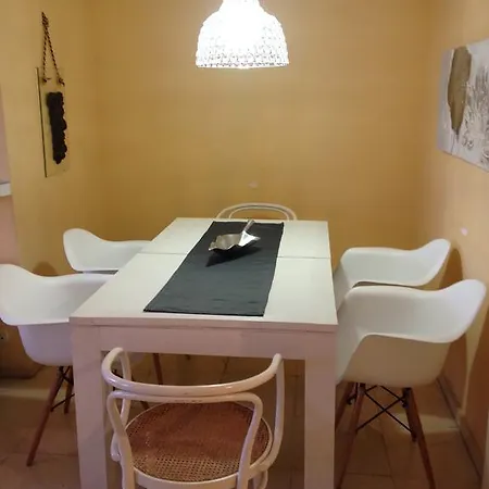 Piso Felipe Valls